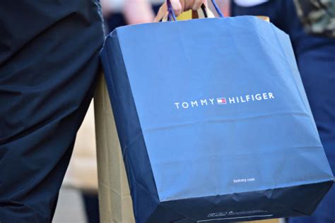 ¡Tommy Hilfiger te sorprende!  .